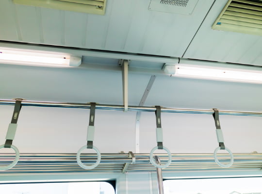 Train luggage rack