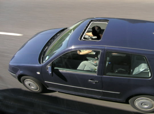 自動車用部品の画像